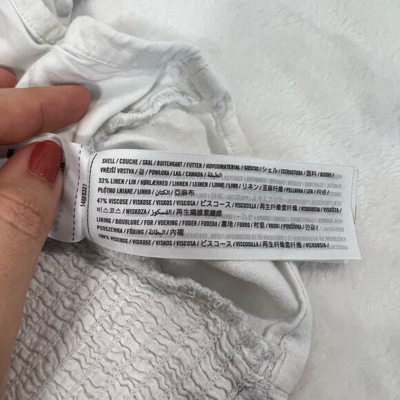 Abercrombie & Fitch White Puff Sleeve Button Front Top Size Small - Picture 7 of 9